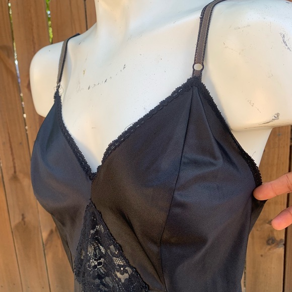 Vintage Black Lace full slip size M. - Picture 4 of 13